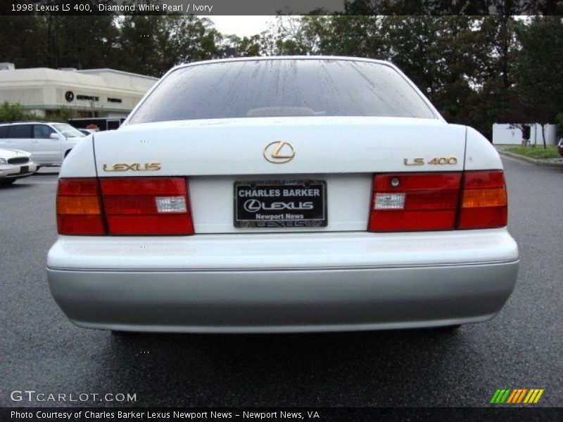 Diamond White Pearl / Ivory 1998 Lexus LS 400