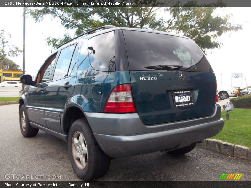 Brilliant Emerald Metallic / Grey 1998 Mercedes-Benz ML 320 4Matic
