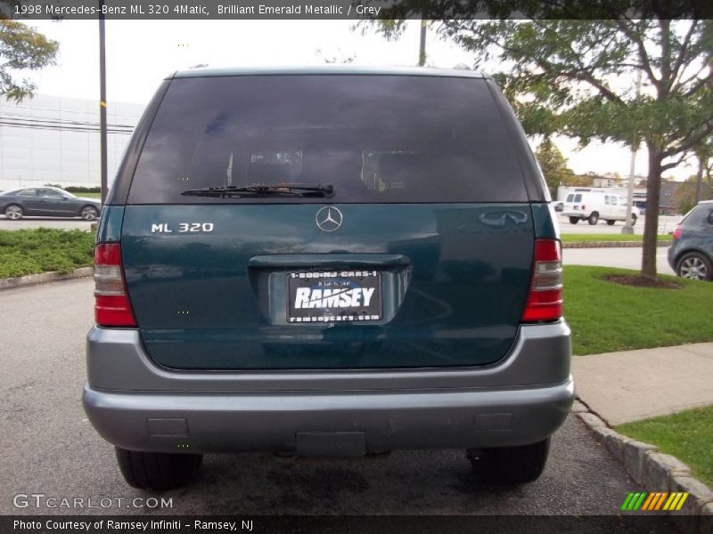 Brilliant Emerald Metallic / Grey 1998 Mercedes-Benz ML 320 4Matic