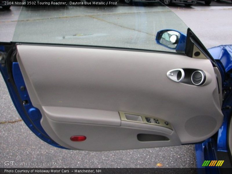 Door Panel of 2004 350Z Touring Roadster