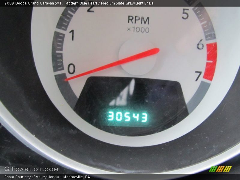 Modern Blue Pearl / Medium Slate Gray/Light Shale 2009 Dodge Grand Caravan SXT