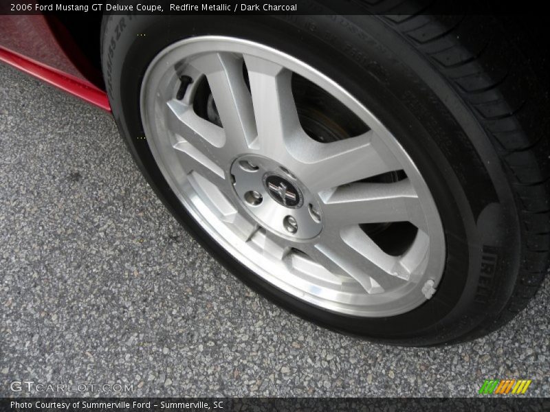  2006 Mustang GT Deluxe Coupe Wheel