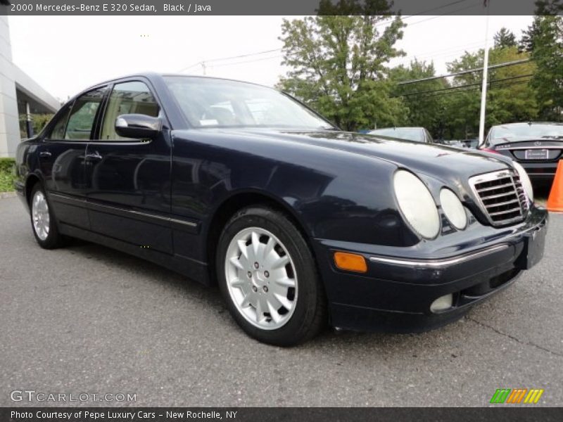 Black / Java 2000 Mercedes-Benz E 320 Sedan