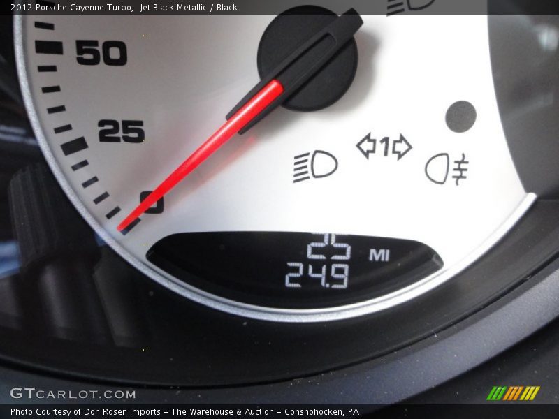 Jet Black Metallic / Black 2012 Porsche Cayenne Turbo