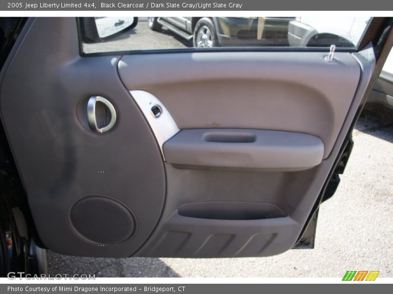 Black Clearcoat / Dark Slate Gray/Light Slate Gray 2005 Jeep Liberty Limited 4x4