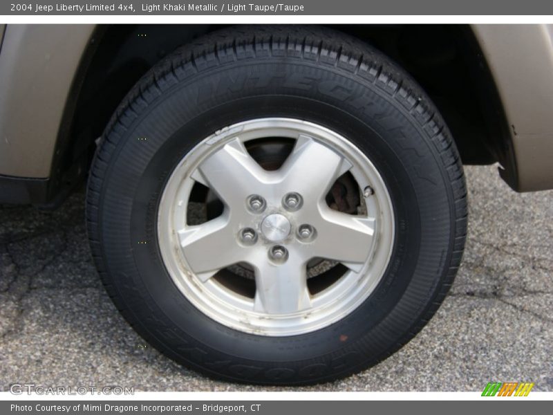 Light Khaki Metallic / Light Taupe/Taupe 2004 Jeep Liberty Limited 4x4
