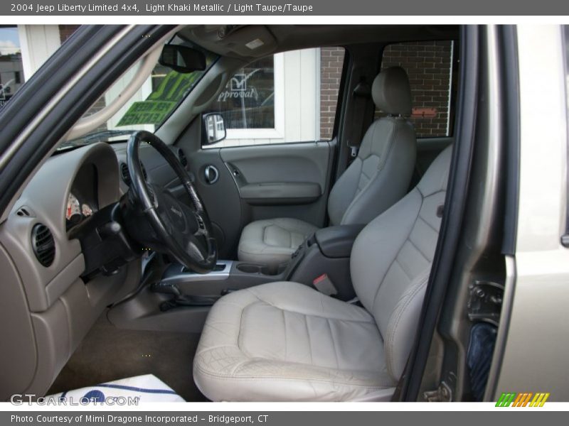 Light Khaki Metallic / Light Taupe/Taupe 2004 Jeep Liberty Limited 4x4
