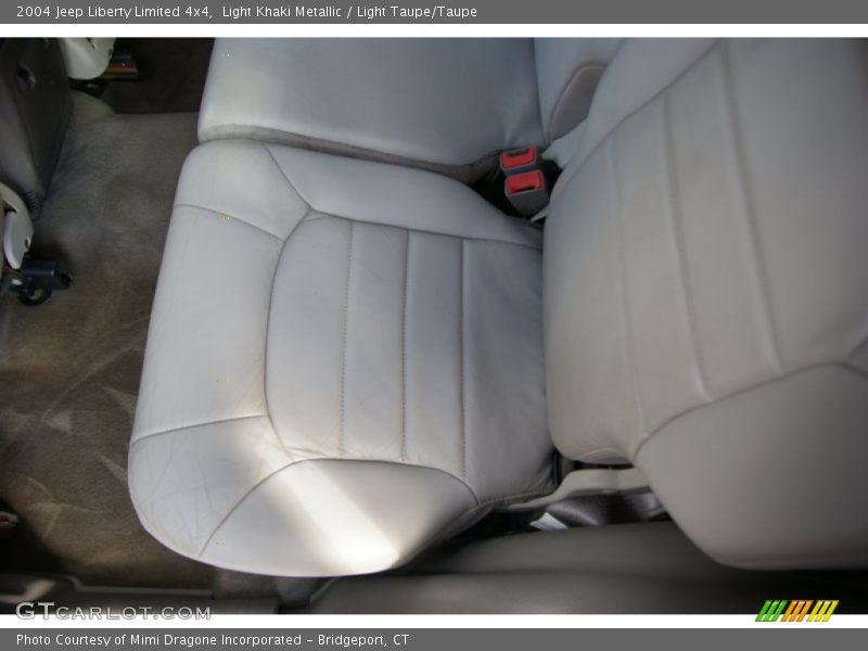 Light Khaki Metallic / Light Taupe/Taupe 2004 Jeep Liberty Limited 4x4