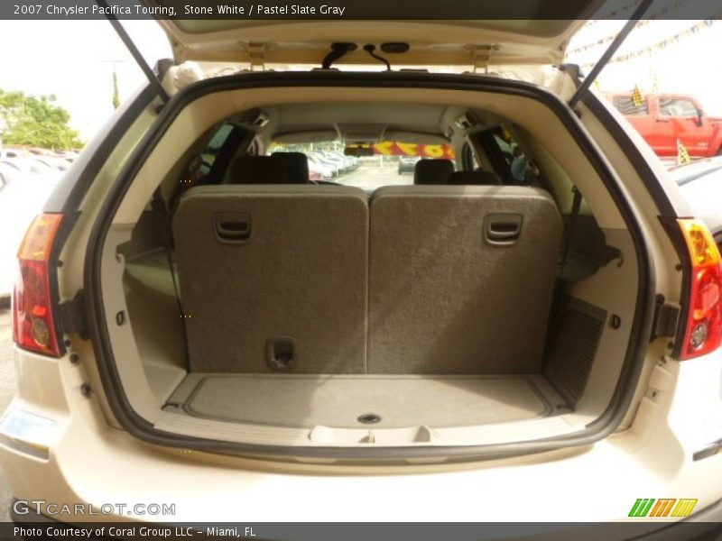 Stone White / Pastel Slate Gray 2007 Chrysler Pacifica Touring