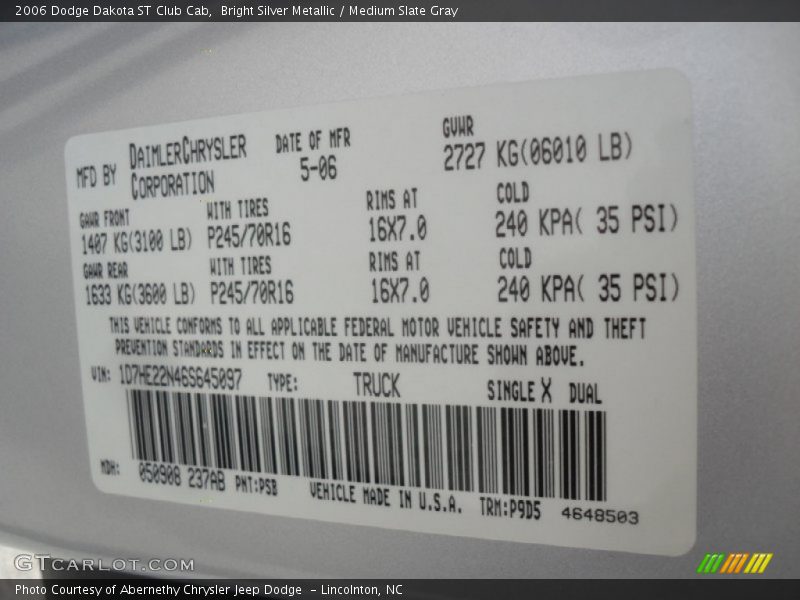 Bright Silver Metallic / Medium Slate Gray 2006 Dodge Dakota ST Club Cab