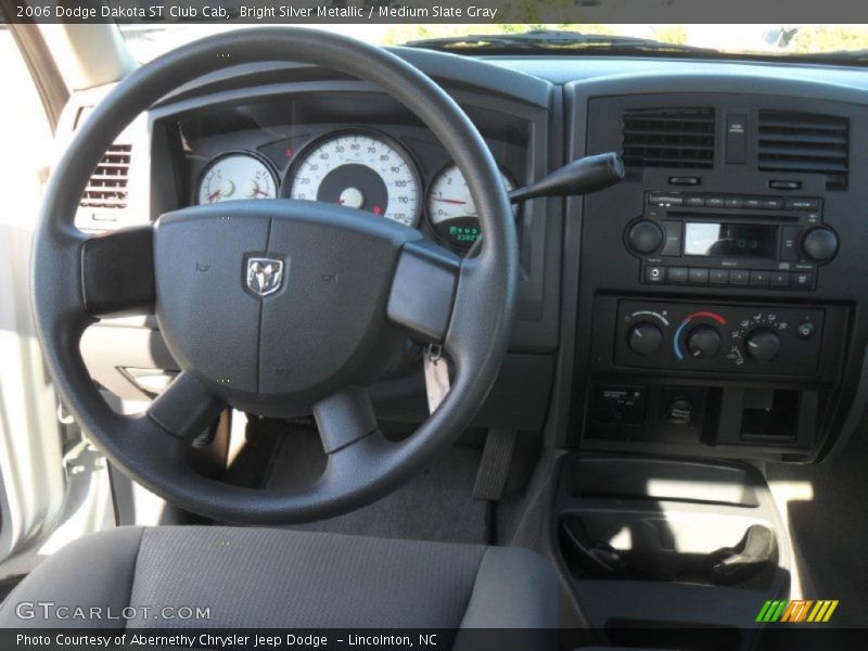 Bright Silver Metallic / Medium Slate Gray 2006 Dodge Dakota ST Club Cab