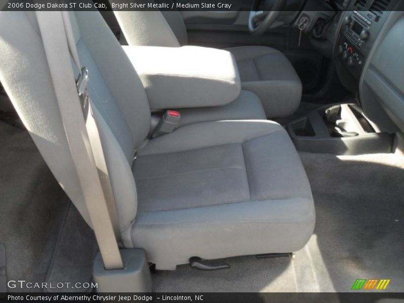 Bright Silver Metallic / Medium Slate Gray 2006 Dodge Dakota ST Club Cab