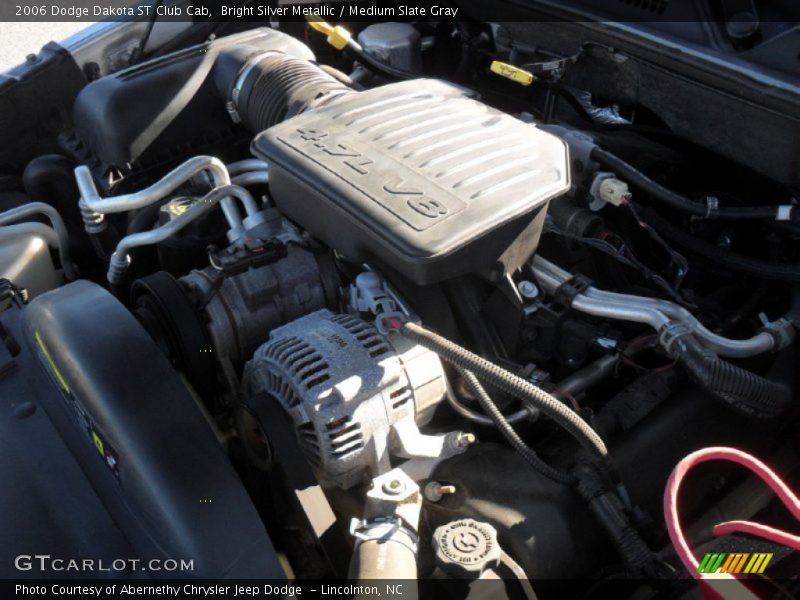 Bright Silver Metallic / Medium Slate Gray 2006 Dodge Dakota ST Club Cab