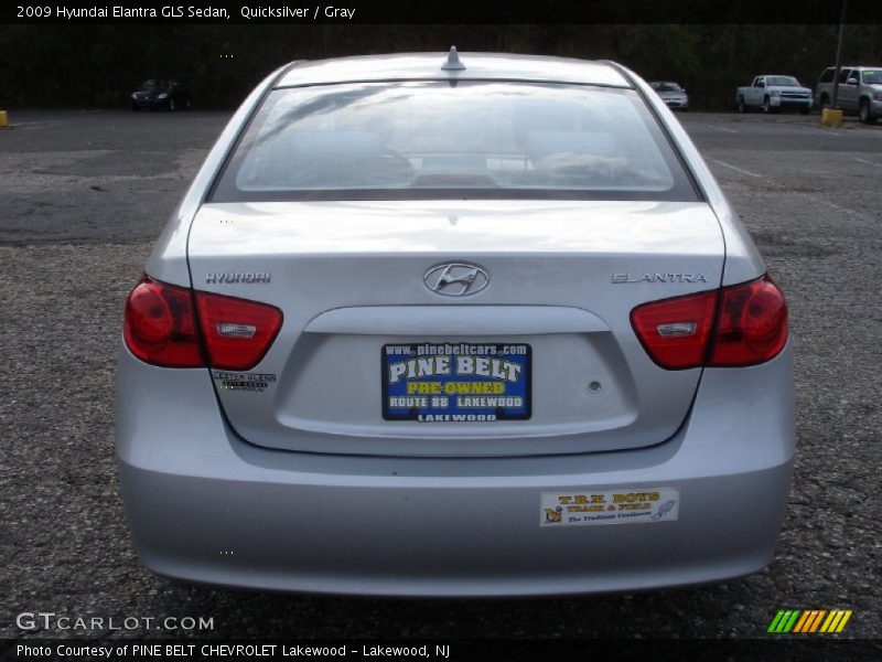 Quicksilver / Gray 2009 Hyundai Elantra GLS Sedan