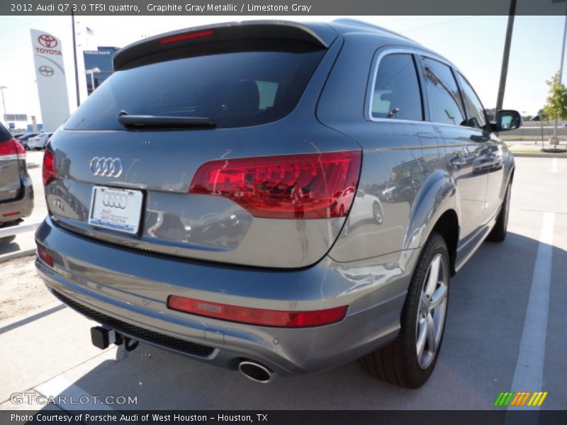 Graphite Gray Metallic / Limestone Gray 2012 Audi Q7 3.0 TFSI quattro