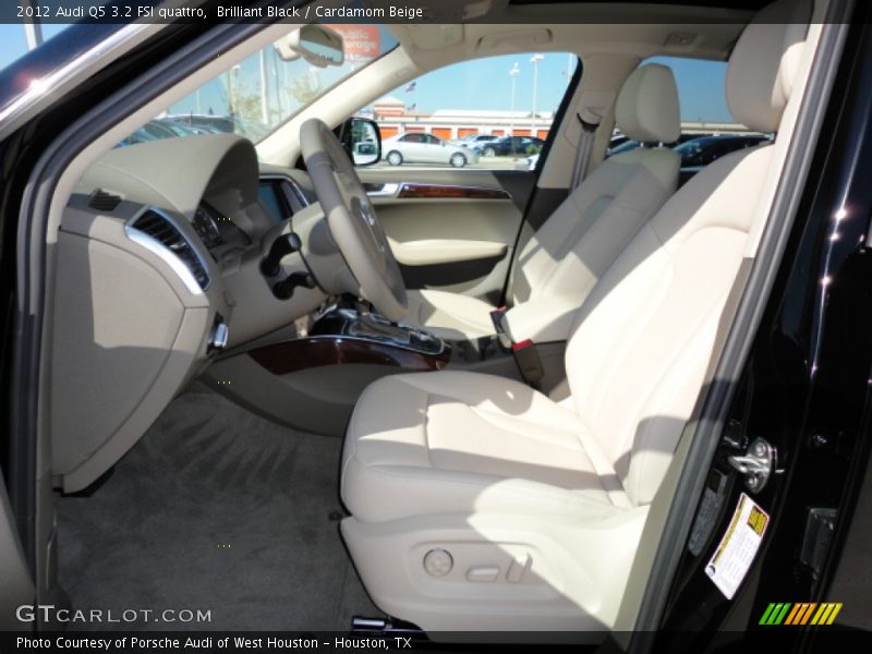  2012 Q5 3.2 FSI quattro Cardamom Beige Interior