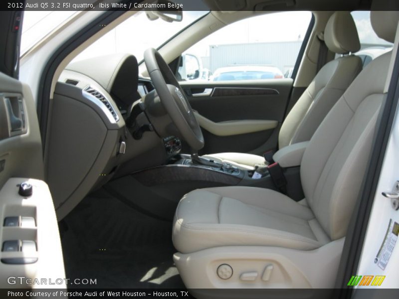  2012 Q5 3.2 FSI quattro Cardamom Beige Interior