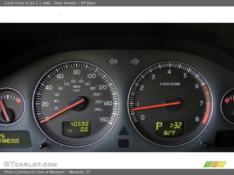Silver Metallic / Off Black 2008 Volvo XC90 3.2 AWD