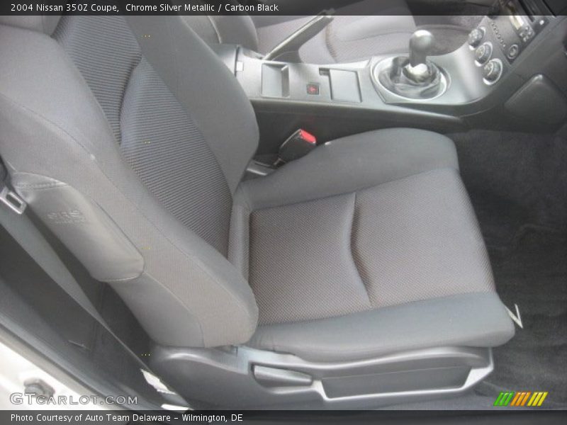 Chrome Silver Metallic / Carbon Black 2004 Nissan 350Z Coupe