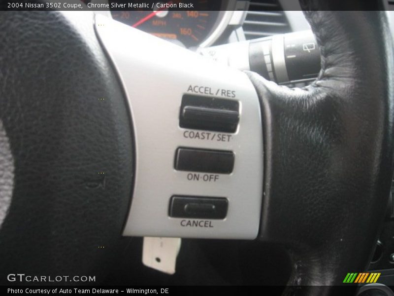 Chrome Silver Metallic / Carbon Black 2004 Nissan 350Z Coupe