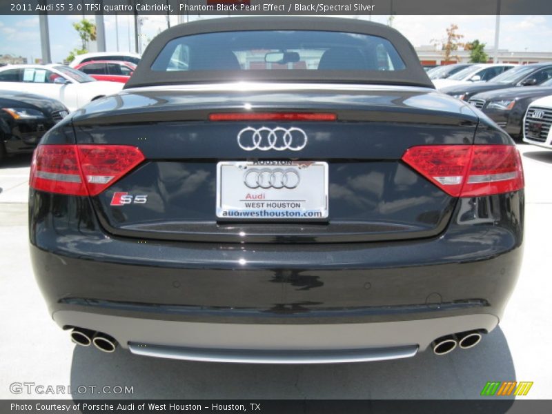 Phantom Black Pearl Effect / Black/Spectral Silver 2011 Audi S5 3.0 TFSI quattro Cabriolet