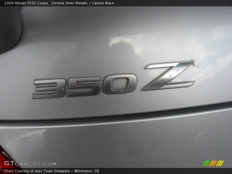  2004 350Z Coupe Logo