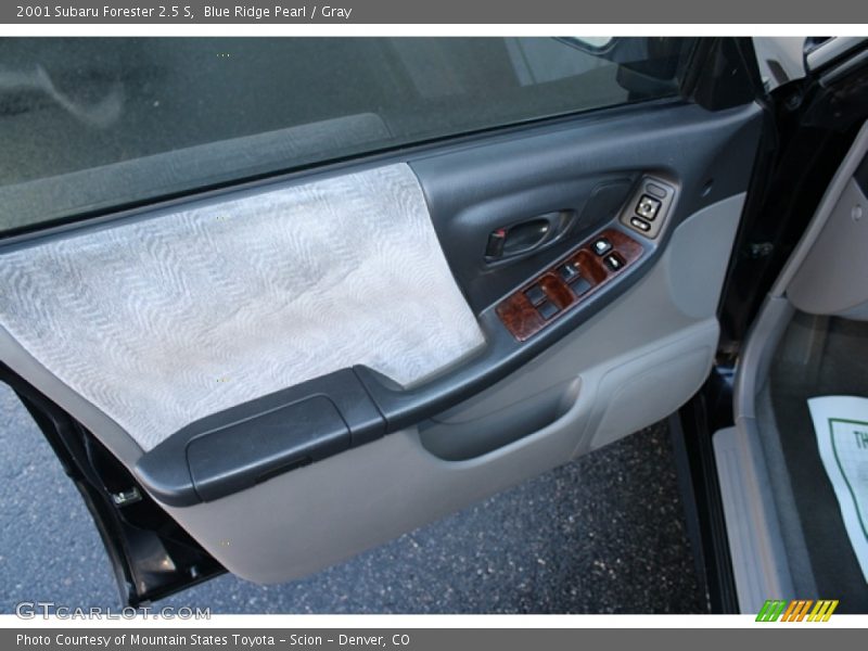 Door Panel of 2001 Forester 2.5 S