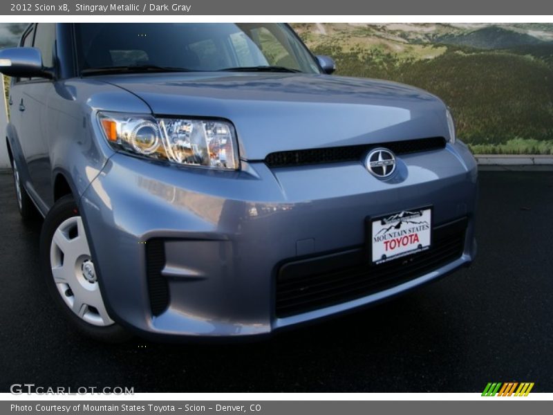 Stingray Metallic / Dark Gray 2012 Scion xB