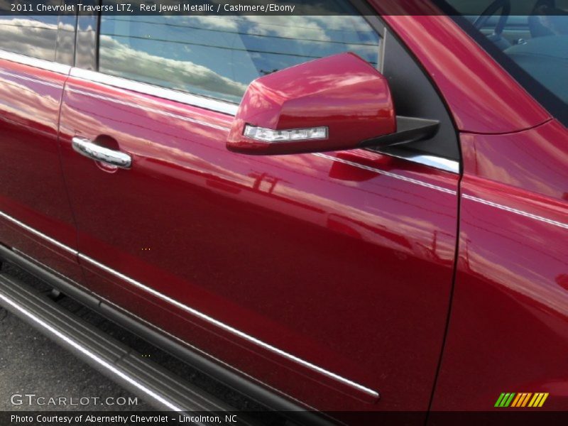 Red Jewel Metallic / Cashmere/Ebony 2011 Chevrolet Traverse LTZ