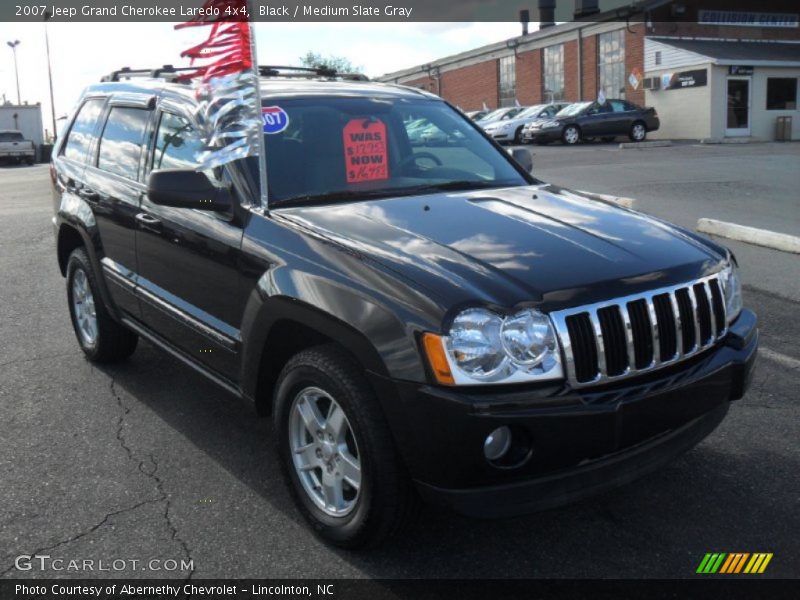 Black / Medium Slate Gray 2007 Jeep Grand Cherokee Laredo 4x4