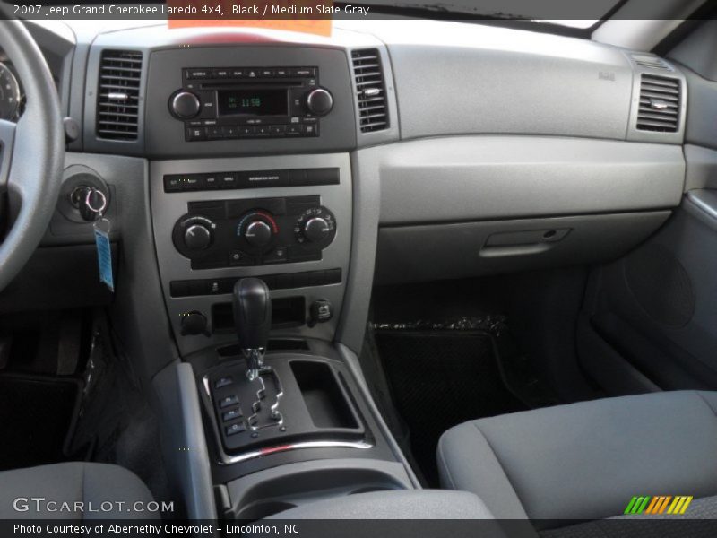 Black / Medium Slate Gray 2007 Jeep Grand Cherokee Laredo 4x4