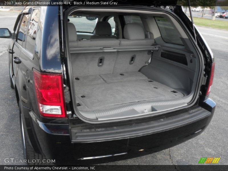 Black / Medium Slate Gray 2007 Jeep Grand Cherokee Laredo 4x4