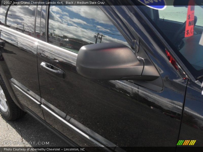Black / Medium Slate Gray 2007 Jeep Grand Cherokee Laredo 4x4