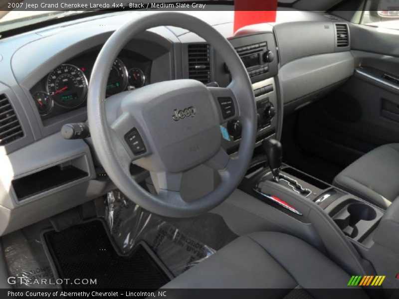 Black / Medium Slate Gray 2007 Jeep Grand Cherokee Laredo 4x4