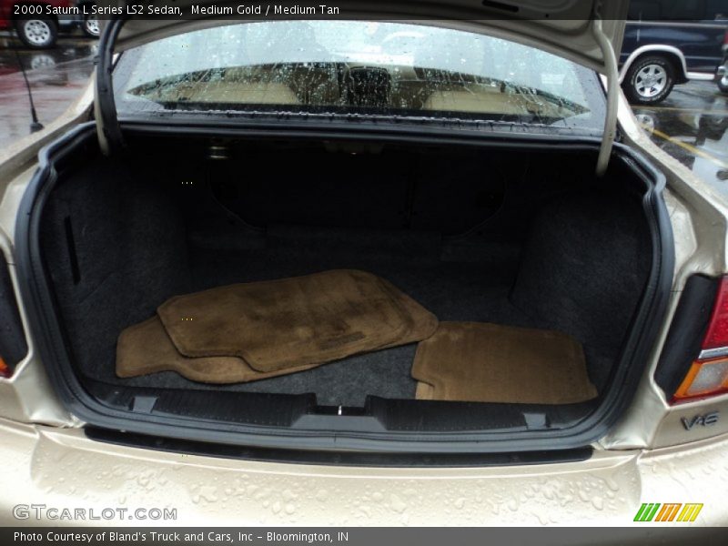 Medium Gold / Medium Tan 2000 Saturn L Series LS2 Sedan