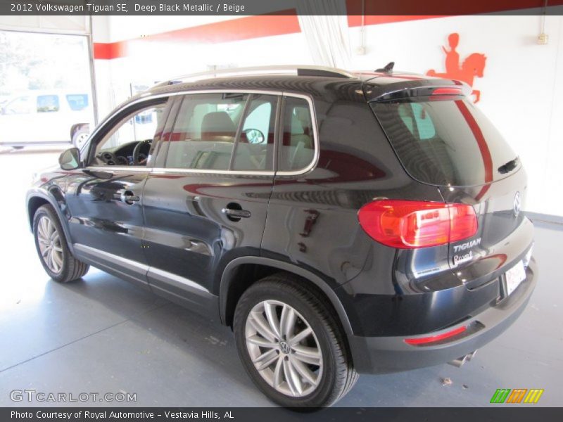 Deep Black Metallic / Beige 2012 Volkswagen Tiguan SE
