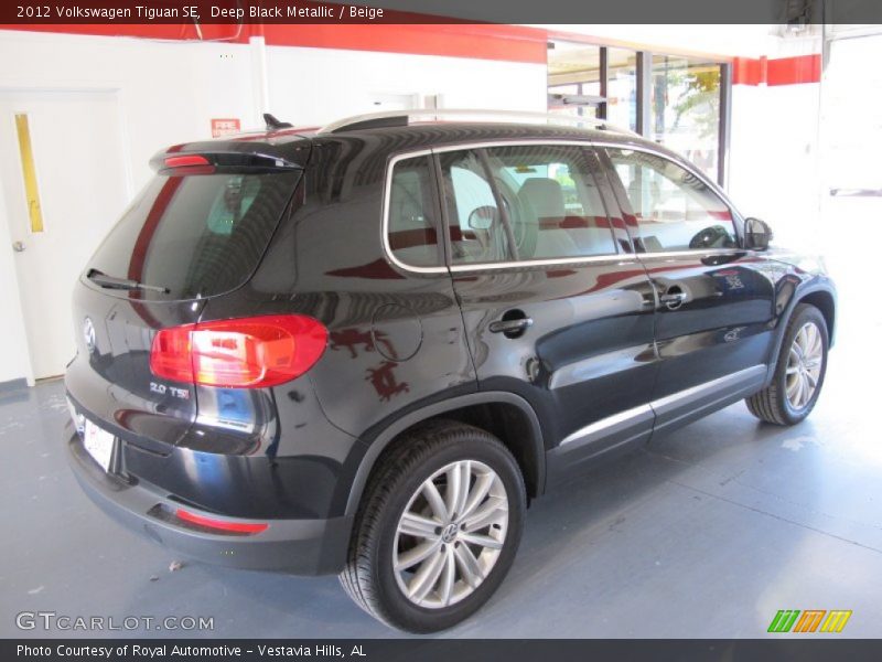 Deep Black Metallic / Beige 2012 Volkswagen Tiguan SE