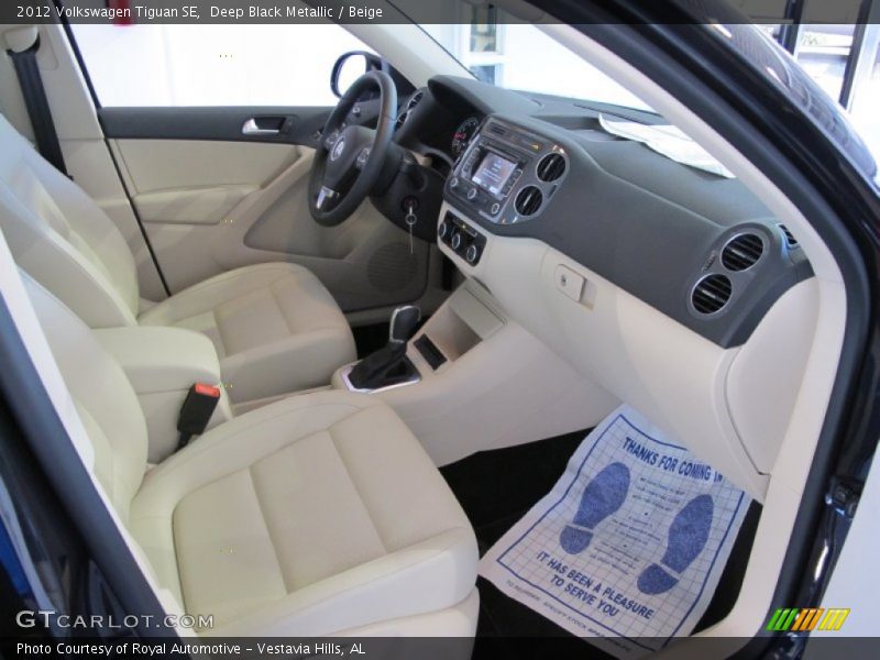 Deep Black Metallic / Beige 2012 Volkswagen Tiguan SE