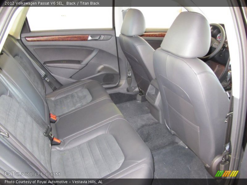 Black / Titan Black 2012 Volkswagen Passat V6 SEL