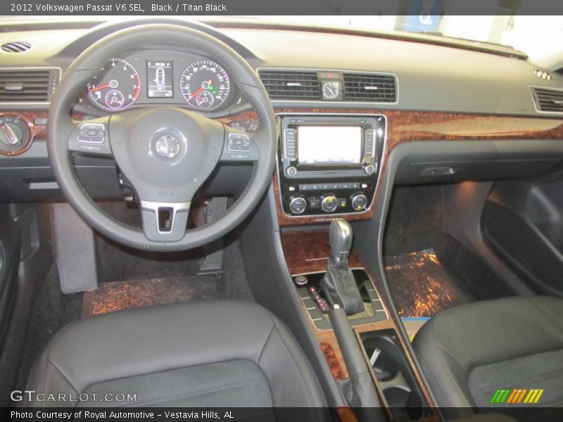 Black / Titan Black 2012 Volkswagen Passat V6 SEL
