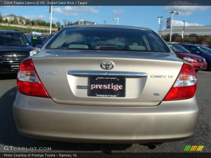 Desert Sand Mica / Taupe 2004 Toyota Camry LE V6