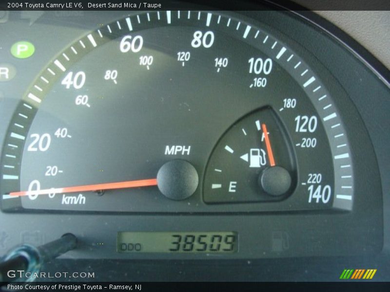 Desert Sand Mica / Taupe 2004 Toyota Camry LE V6