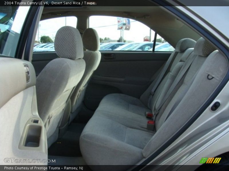 Desert Sand Mica / Taupe 2004 Toyota Camry LE V6