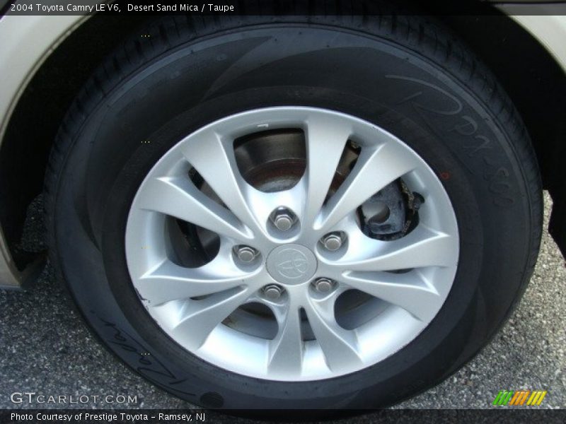 Desert Sand Mica / Taupe 2004 Toyota Camry LE V6