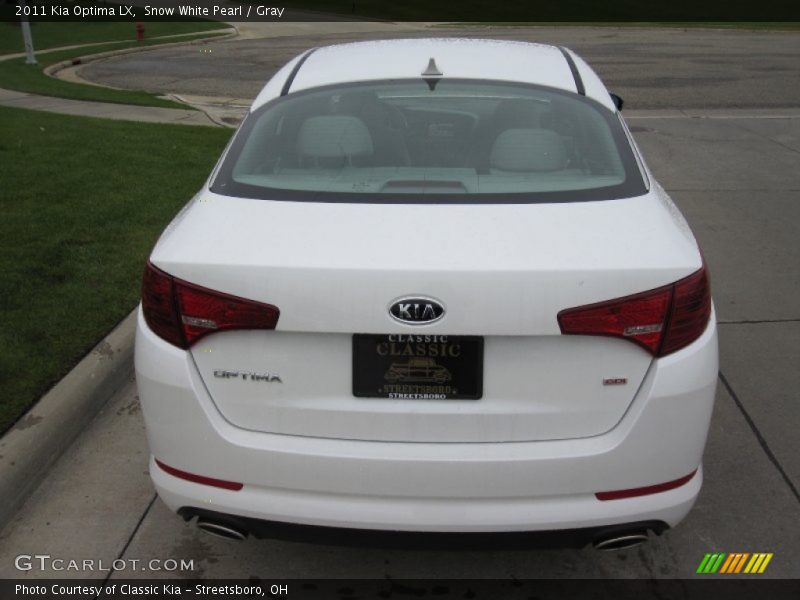 Snow White Pearl / Gray 2011 Kia Optima LX