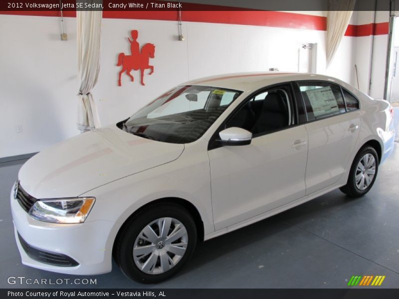 Candy White / Titan Black 2012 Volkswagen Jetta SE Sedan