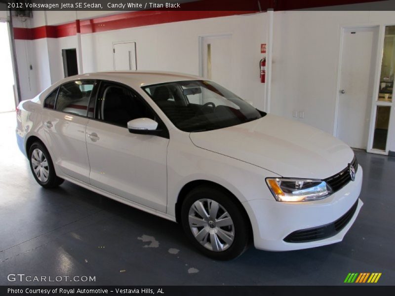 Candy White / Titan Black 2012 Volkswagen Jetta SE Sedan