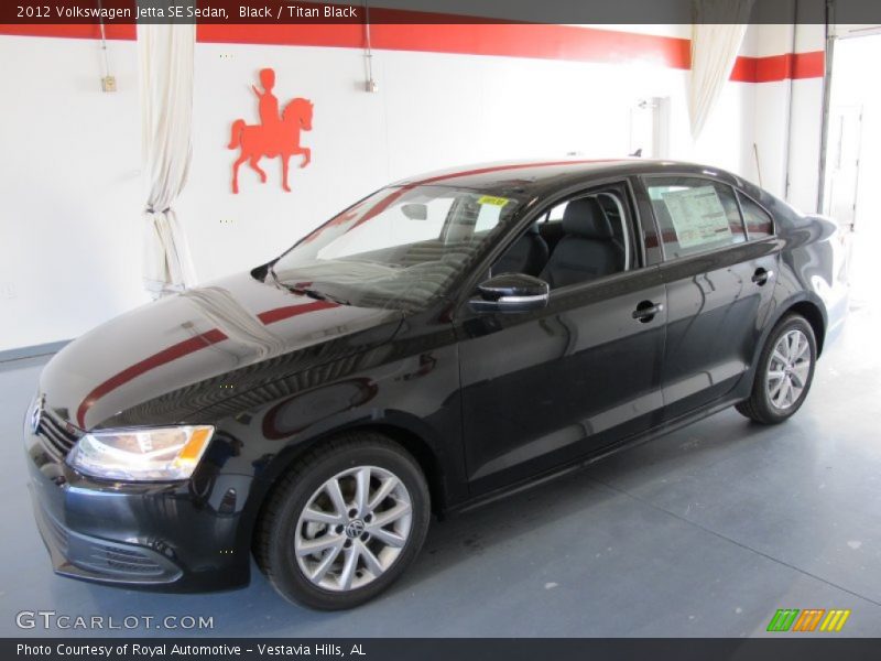 Black / Titan Black 2012 Volkswagen Jetta SE Sedan