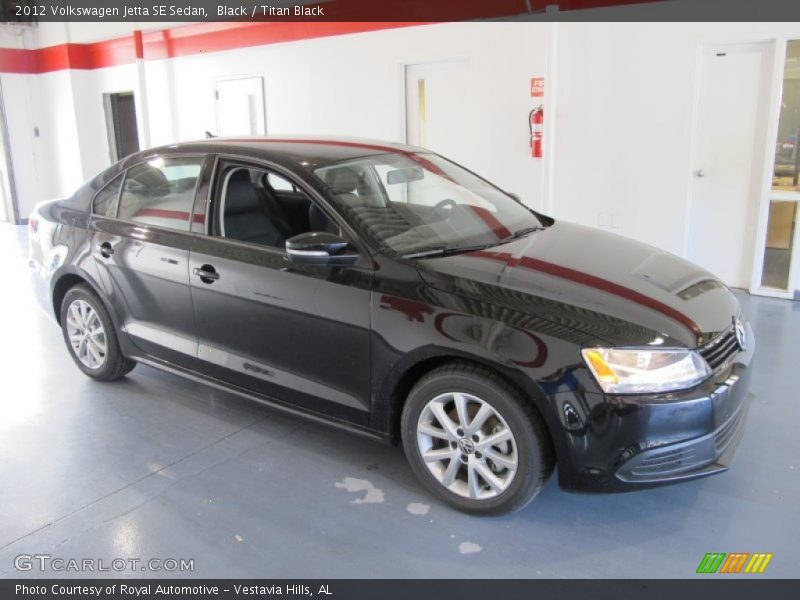 Black / Titan Black 2012 Volkswagen Jetta SE Sedan