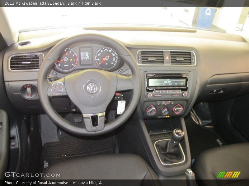 Black / Titan Black 2012 Volkswagen Jetta SE Sedan